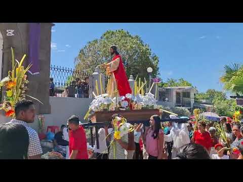 Procesión domingo de Ramos desde San Antonio del monte Sonsonate El Salvador