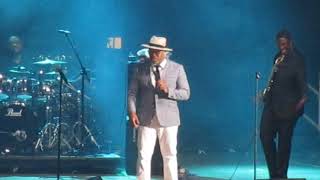 Najee ft. Special Guest Eric Roberson - &quot;Is It The Way Back&quot; (LIVE)