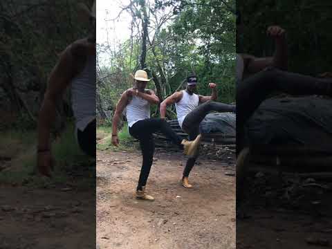 Desce deslizando, Sobe deslizando - Lucas Boquinha (COREOGRAFIA) Prof. Klysmann