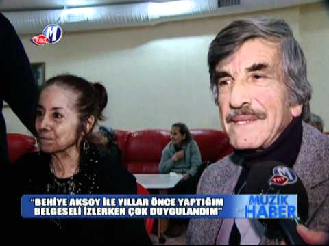 Behiye Aksoy 23 yıl önceki Taş Plaktan Bugüne programını izliyor - 25 Ocak 2012