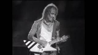 Scorpions - Walking On The Edge