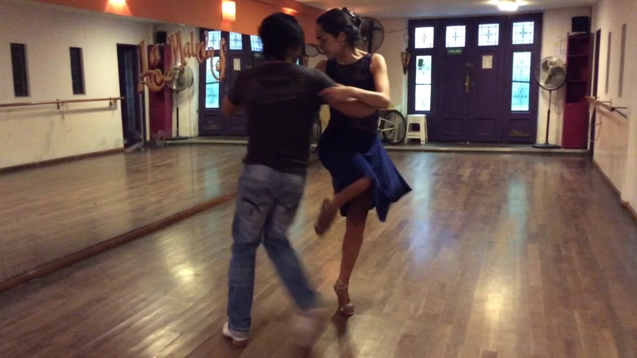 Gaston Torelli & Mariana Dragone improvising @ La Maleva in BA. Mariana wears the TLTB