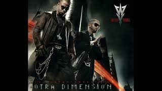 01. Dame Un Poquito - Wisin &amp; Yandel