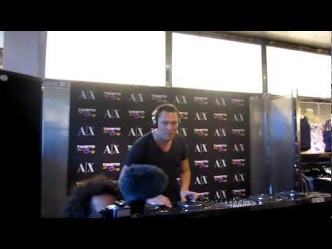 [HD] Tiesto @ Armani Exchange MMW2011, Miami Beach, FL 03/24/2011 8