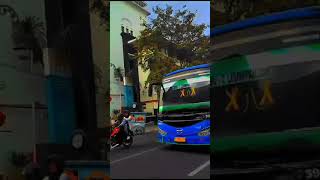 Download lagu jedag jedug bus damri #jedagjedug #telolet #pleasefyp #subscribe #support #like mp3