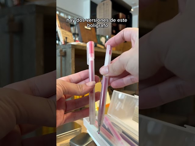 Vídeo relacionado con MUJI Suave Tinta de Gel Bolígrafo Pluma Tipo de Golpe 10-Piezas Juego, 0.5 mm Tamaño Punta, Negro (4550182902273)