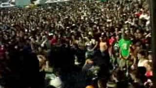 Dropkick Murphys - black velvet band live (warped tour 2003)