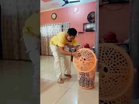 छोटे भाई को चॉकलेट का लालच दिया तो बहन का छुपाया पतंग बता दिया उसने😂🪁#kite #kiteflying #patang