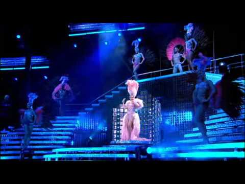 Kylie Minogue - Better the Devil You Know [Showgirl Homecoming Tour]