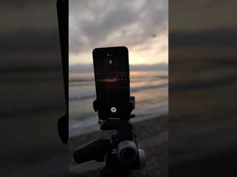 Cómo grabar un video de lapso de tiempo con modo nocturno en el iPhone 12