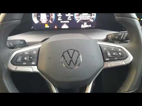 Volkswagen Golf GOLF R-LINE 1.5 TSI MHEV 150HP - Image 2