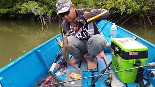 preview picture of video 'Trip Memancing di Selalang Sarikei 2017'