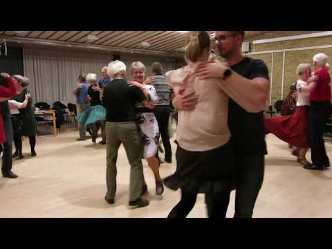 HEEBØL & VINTHERM / Trekantet sløjfe fra Thy (DK)