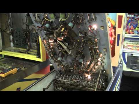 Gottlieb Target Pool - restoration & gameplay - ball stepper unit problem discussed - Pt 2