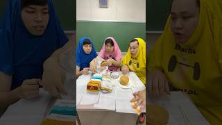 マクドナルドのハンバーガータワーを作って食べろ！