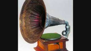 İNCİ YAMAN İstanbulda Boğaziçi'nde Bir garip Orhan Veli'yim