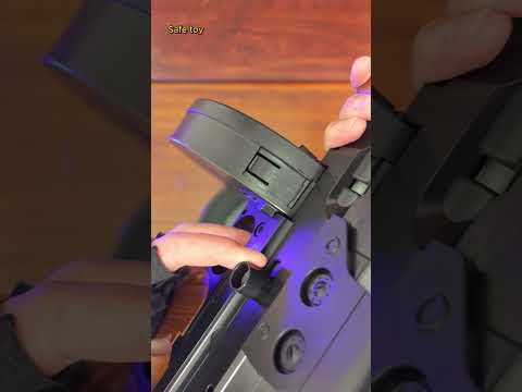 Tommy Gun Gel Blasters vs SLR Gel Blasters!🎯🔫 #gelblasters  #toyguns #orbeezgun  #gelgunfun #toys