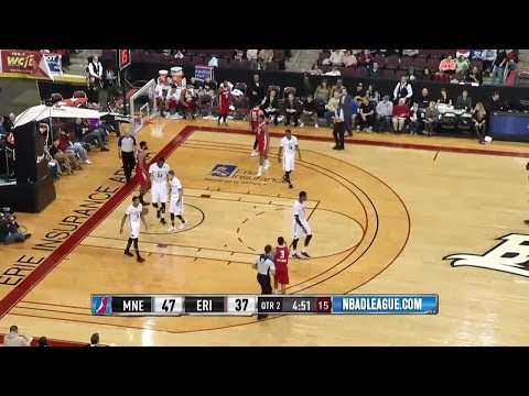 Davion Berry passes behind his head for the lay-in