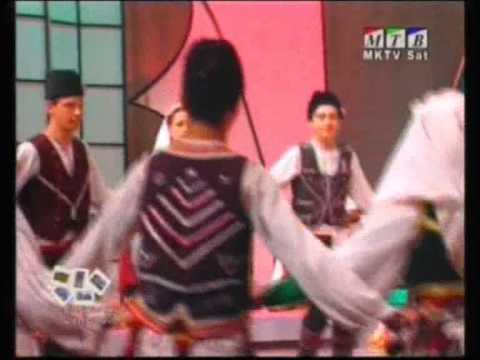 Folkloren Ansambl "KITKA" Istibanja, Makedonija, na tripati-iselenicki djuboks