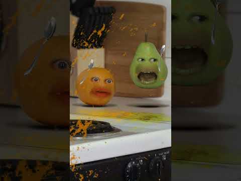 Annoying Orange and Pear are CANNIBALS!!!