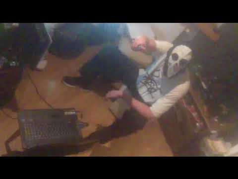 KMWW/KRYCHU - PATOLOGIA