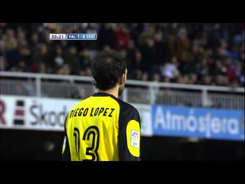 Gol de Roberto Soldado (1-0) en el Valencia CF - Sevilla FC - HD