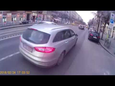 Totális Centizés PEE-998