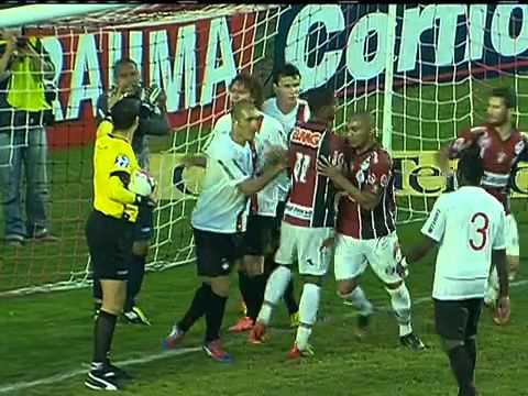 Veja os gols de Joinville 1x4 Atlético PR- Brasileirão Série B - 2012