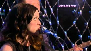 Amy Macdonald performs &#39;Pride&#39; on STV Appeal 2012