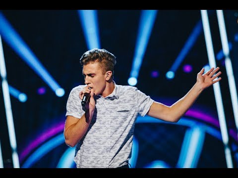 Kevin Olsson sjunger P.Y.T - Pretty young thing i Idols kvalfinal - Idol Sverige (TV4)