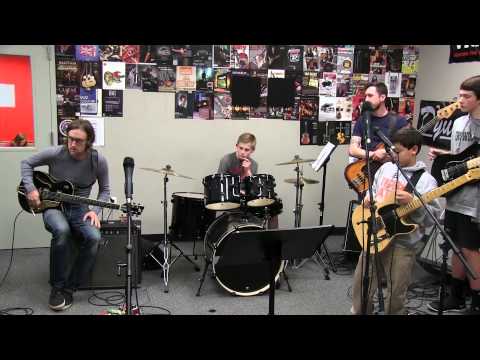 Nashville School of Rock students get tips from Carl Broemel of My Morning Jacket