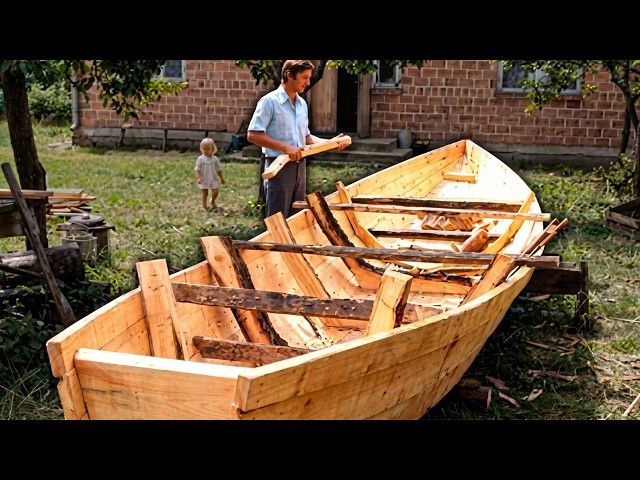 Vídeo relacionado con Libro de registro de pesca de cuero con raíces rústicas diseñado por y para entusiastas de la pesca con plantilla, registra detalles de viaje de pesca, incluyendo fecha, hora, ubicación y condiciones