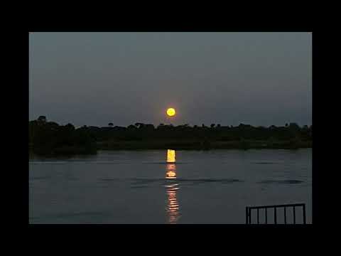 LUA DE SANGUE impressiona no interior de SP: foto feita em Teodoro Sampaio viraliza