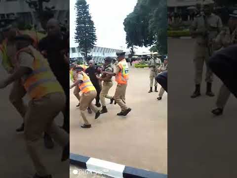 Unknown person Manhandled  by Malawi Police
