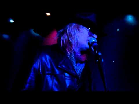 Chip Z'Nuff - My Heroin (Live - Cheltenham UK, Dec 2010)