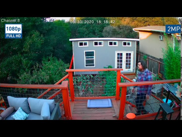 video-img