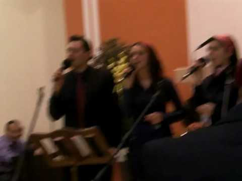 Grupul Maslinul La Betel Valencia - Tu Esti Doamne Stanca Mea...