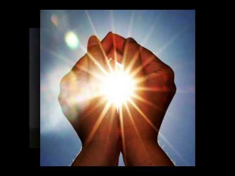 Orações (Credo Umbandista, Oração de São Jorge e Canto de Iemanjá)