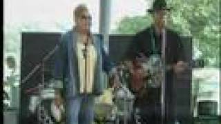 Rev. KM Williams & Diana Williams - Praise God I'm Satisfied