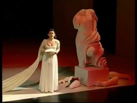 Vincenzo Bellini - I Capuleti e i Montecchi - "Eccomi in lieta vesta" - Artemisa Repa