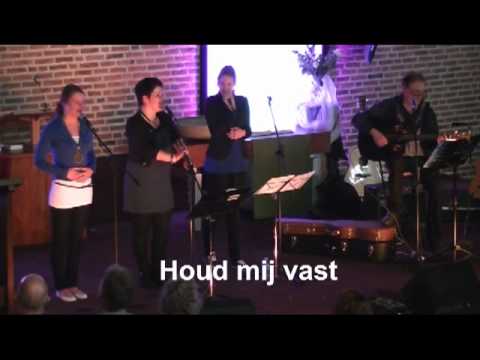 Opwekking 695 - Stil ( met Lyrics /  Ondertiteling)