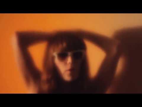 Big Wave - Jenny and Johnny