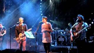 Cuestiones de familia by Love of Lesbian &amp; Anni B Sweet
