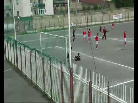 CALCIO GOL SPETTACOLO RAGAZZO DI 16 ANNI SCUOLA CALCIO HIRPINIA MARADONA DEVIS