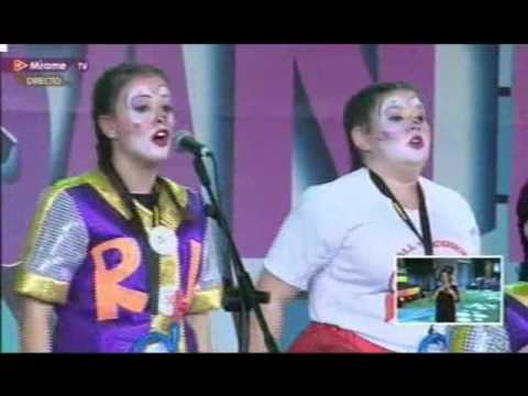 MURGA LOS RAVISCUDITOS 2016 - PRESENTACIÓN - LA COMPETENCIA ENTRE PADRES NO ES POSITIVA