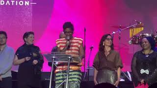 Download lagu Tiwa Savage, Teni, LOUD Choir, Live at Tiwa Savage Music Foundation 2026 Graduation mp3