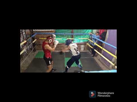 MONITO SOSA ESCUELA DE BOXEO. PILI SANDER VS BRUNO ACOSTA. ROUND 1🥊🥊