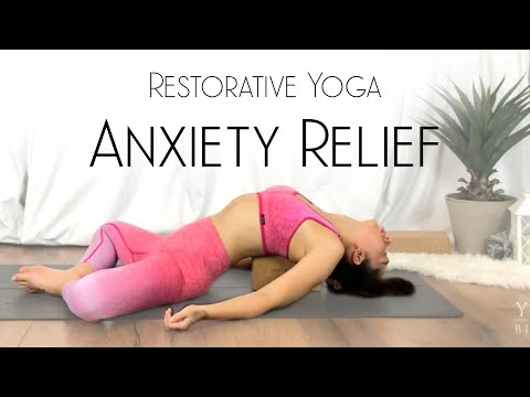  15 Min Bedtime Yoga Stretch for Deep Sleep