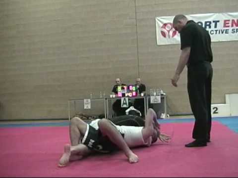 Karsten Lenjoint (Leicester Shootfighters) U75kg UMA 2010 NoGi Groundfighting Championships