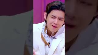 Download lagu v Christmas tree #bts #bangtan #bangtansonyeondan #btsv #taehyung #kimtaehyung #christmastree #v mp3